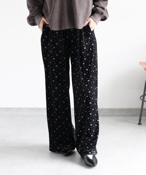 セール】〈セットアップ対応〉フラワー刺繍ベロアイージーパンツ