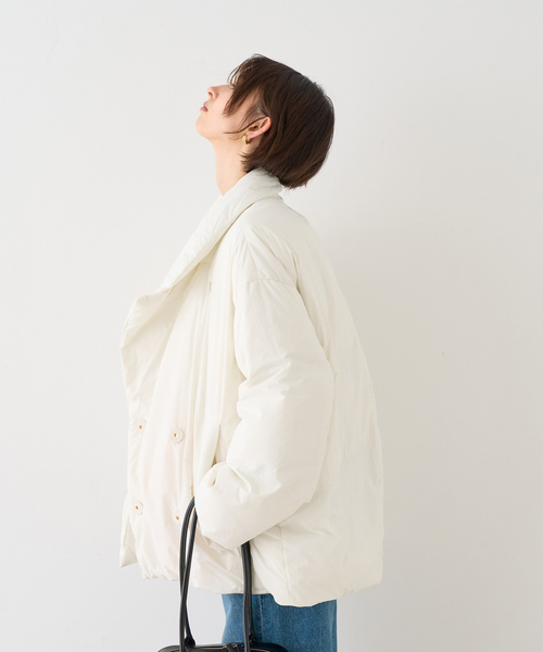EMMA ROUGE VIF(エマルージュヴィフ)の「【一部店舗限定】コクーンミドルダウンジャケット / コート(ダウンジャケット/コート・レディース・ブラック/オフホワイト・フリー)」の7枚目の写真