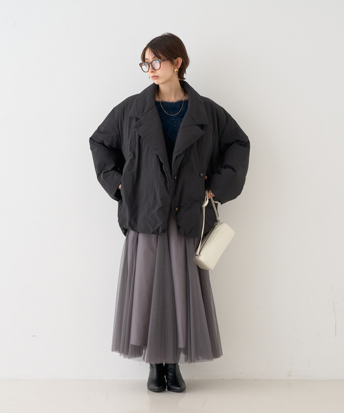 EMMA ROUGE VIF(エマルージュヴィフ)の「【一部店舗限定】コクーンミドルダウンジャケット / コート(ダウンジャケット/コート・レディース・ブラック/オフホワイト・フリー)」の18枚目の写真