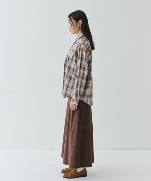 NUJOH(ヌゾ)の「Plaid Relaxed Shirt / チェックリラックスシャツ(シャツ/ブラウス・レディース・ブラック/ブラウン・FREE)」の14枚目の写真