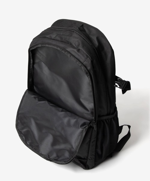 UNKNOWN&Co.（アンノウンアンドコー）の「UNKOWN&Co. / WATERPROOF 撥水バックパック 超軽量500g台 PC収納 18L（バックパック/リュック・メンズ・ブラック・FREE）」の15枚目の写真