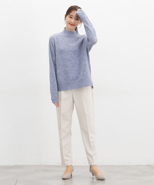 Honeys(ハニーズ)の「【軽ふわっニット】ハイネックニット(ニット/セーター・レディース・オートミール/ブルー系/ベージュ系その他/グリーン系/ベージュ系/ブラック系その他/パープル系・L/LL/M/S)」の11枚目の写真