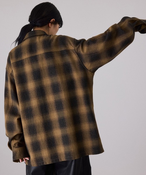 ADAM ET ROPE'（アダムエロペ）の「オンブレチェックシャツ（シャツ/ブラウス・レディース・イエロー系その他3・FREE）」の5枚目の写真