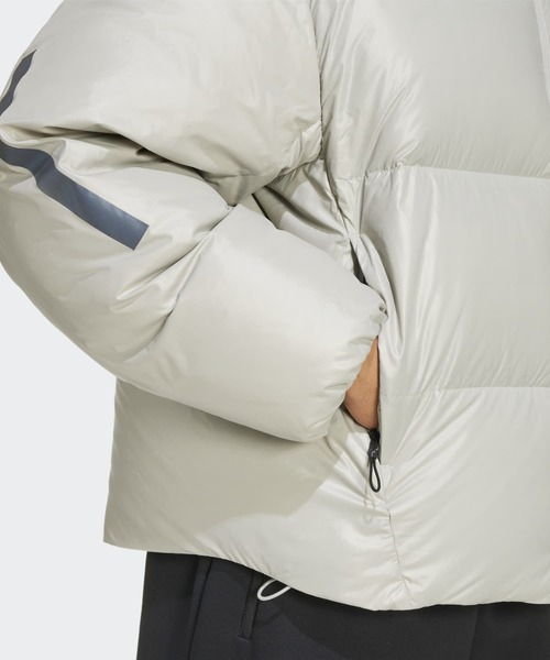 ADIDAS Z.N.E.パファー クライマウォーム ダウンジャケット