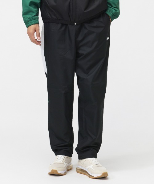 FILA(フィラ)の「【別注】フィラ FILA 裏トリコット起毛ウィンドパンツ 限定コラボ(その他パンツ・メンズ・ブラック/ネイビー・M/L/LL/3L)」の1枚目の写真