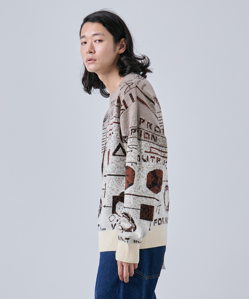 B.C STOCK(ベーセーストック)の「LO-FI ジャガードクルーネックニット(ニット/セーター・メンズ・ベージュ/ブラック系その他/ネイビー・MEDIUM/LARGE)」の10枚目の写真
