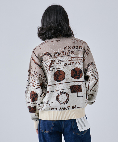 B.C STOCK(ベーセーストック)の「LO-FI ジャガードクルーネックニット(ニット/セーター・メンズ・ベージュ/ブラック系その他/ネイビー・MEDIUM/LARGE)」の11枚目の写真