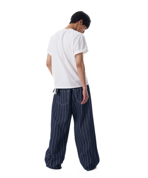 AAKAM(アーカム)の「Striped Cinch Back Denim Pants (Blue)(デニムパンツ・レディース・その他・1/2)」の12枚目の写真