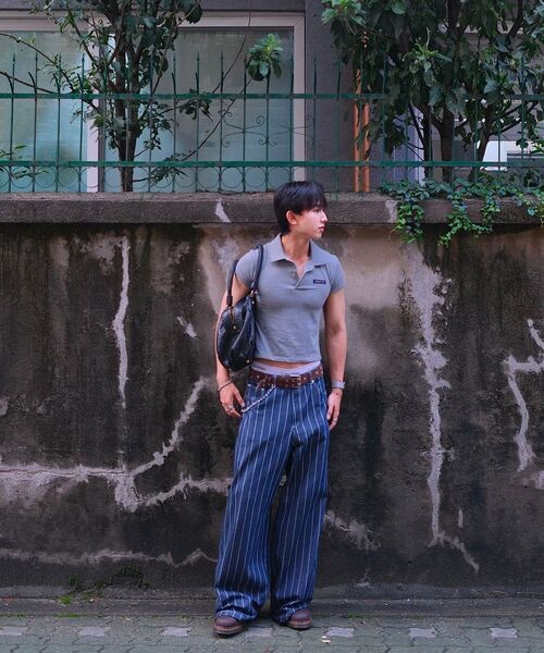 AAKAM(アーカム)の「Striped Cinch Back Denim Pants (Blue)(デニムパンツ・レディース・その他・1/2)」の16枚目の写真