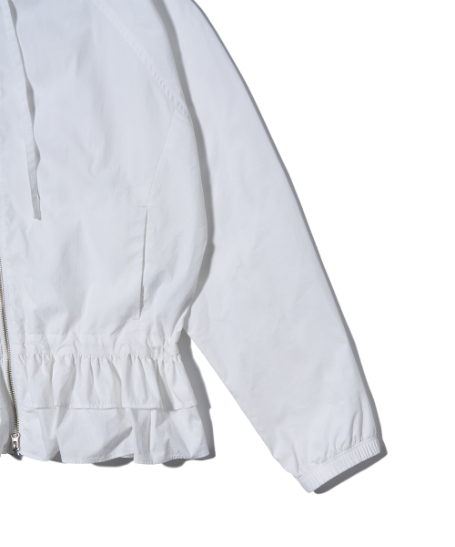 YOUHEE(ユヒ)の「RUFFLE DETAILED WINDBREAKER WHITE(その他アウター・レディース・その他・FREE)」の4枚目の写真