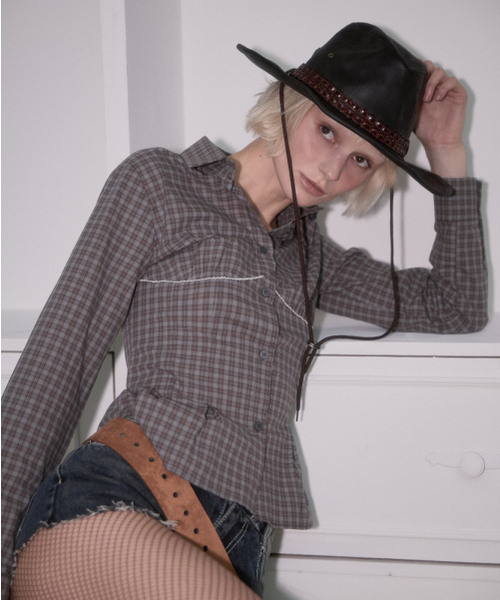 ROSEFRANTZ（ロゼフランツ）の「Lace Line Pintuck Shirt [Brown]（シャツ/ブラウス・レディース・ブラウン・SMALL/MEDIUM）」の4枚目の写真