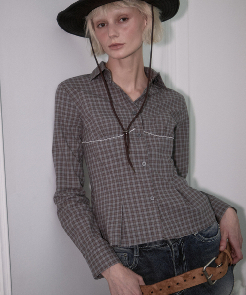 ROSEFRANTZ（ロゼフランツ）の「Lace Line Pintuck Shirt [Brown]（シャツ/ブラウス・レディース・ブラウン・SMALL/MEDIUM）」の12枚目の写真