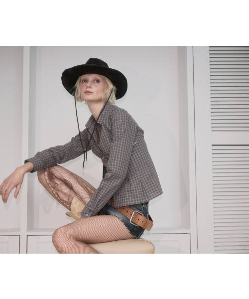 ROSEFRANTZ（ロゼフランツ）の「Lace Line Pintuck Shirt [Brown]（シャツ/ブラウス・レディース・ブラウン・SMALL/MEDIUM）」の18枚目の写真