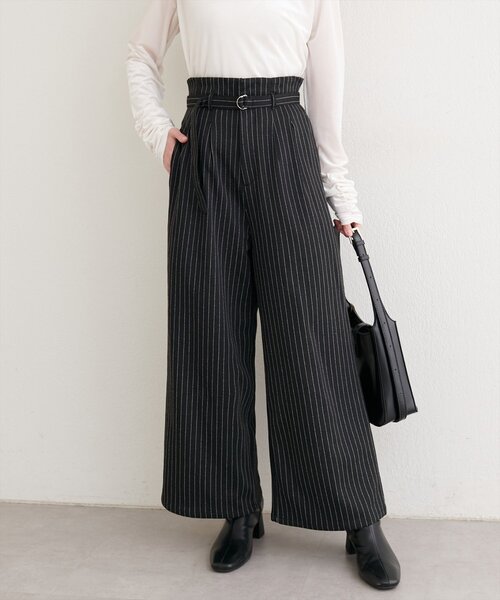 natural couture(ナチュラルクチュール)の「ベルト付きストレッチパンツ(その他パンツ・レディース・グレー/ブラック・SMALL/MEDIUM)」の2枚目の写真