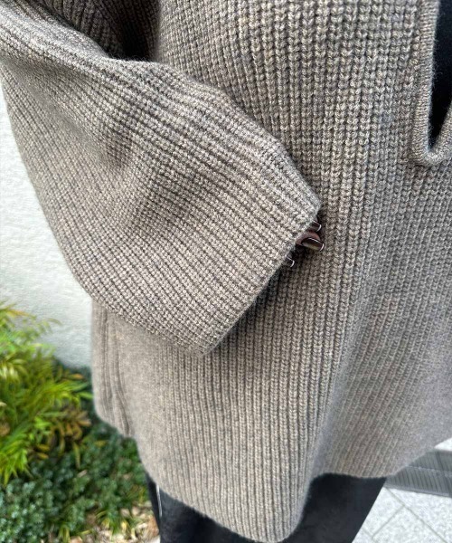 esutoreja（エストレジャ）の「スキッパーポロデザインニット（ニット/セーター・レディース・アイボリー/グレイッシュベージュ/ブラウン・FREE）」の8枚目の写真