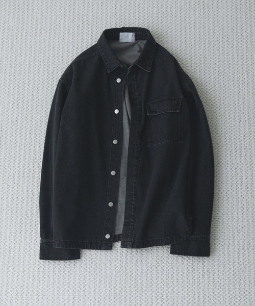 remer（リメール）の「モダンオーバーサイズ デニムジャケット - MODERN OVERSIZED DENIM JACKET（デニムジャケット・メンズ・サックスブルー/ブラック・X-SMALL/SMALL/MEDIUM/LARGE）」の2枚目の写真