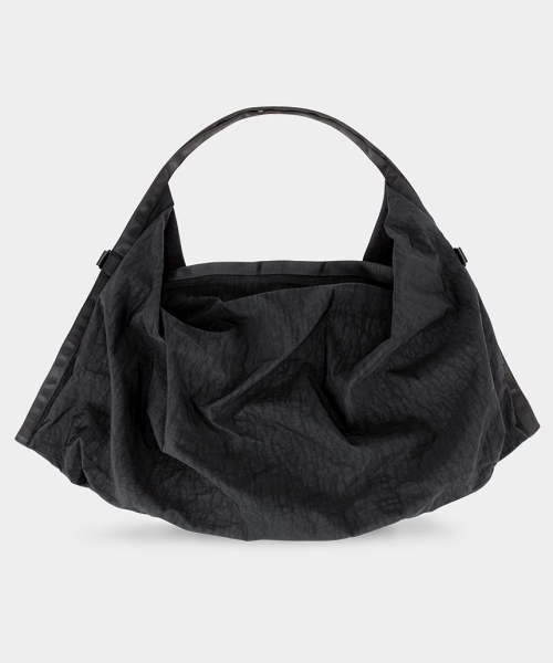 MONSTER REPUBLIC(モンスターリパブリック)の「BIGGER 2WAY CROSS BAG / BLACK(メッセンジャーバッグ・レディース・ブラック・FREE)」の6枚目の写真