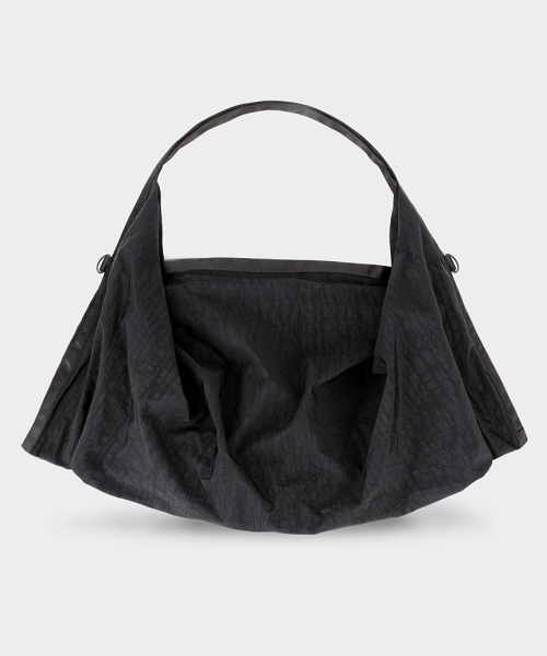 MONSTER REPUBLIC(モンスターリパブリック)の「BIGGER 2WAY CROSS BAG / BLACK(メッセンジャーバッグ・レディース・ブラック・FREE)」の7枚目の写真