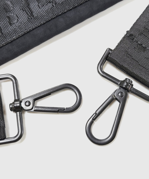 MONSTER REPUBLIC(モンスターリパブリック)の「BIGGER 2WAY CROSS BAG / BLACK(メッセンジャーバッグ・レディース・ブラック・FREE)」の13枚目の写真