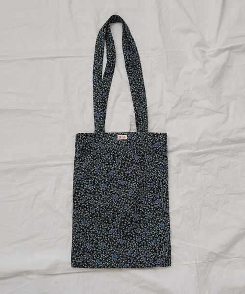 fig Ｌondon（フィグロンドン）の「Wendy bag（トートバッグ・レディース・ブラック/アイボリー・FREE）」の4枚目の写真