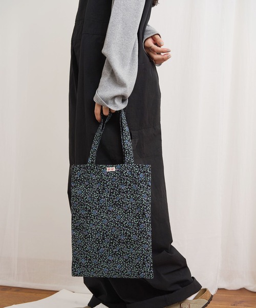 fig Ｌondon（フィグロンドン）の「Wendy bag（トートバッグ・レディース・ブラック/アイボリー・FREE）」の10枚目の写真