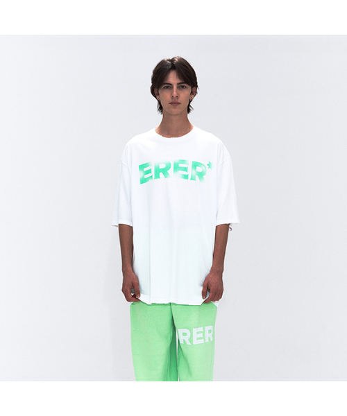 ERER（エルエル）の「[UN] ERER ネオングラフィティTシャツ ホワイト（Tシャツ/カットソー・レディース・ホワイト・1/4/3/2）」の3枚目の写真