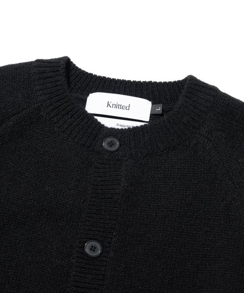 KNITTED(ニッティド)の「シェギドック ウール100% ラウンドカーディガン BLACK(カーディガン/ボレロ・レディース・その他・LARGE/MEDIUM/X-LARGE)」の8枚目の写真