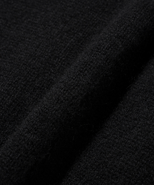 KNITTED(ニッティド)の「シェギドック ウール100% ラウンドカーディガン BLACK(カーディガン/ボレロ・レディース・その他・LARGE/MEDIUM/X-LARGE)」の12枚目の写真