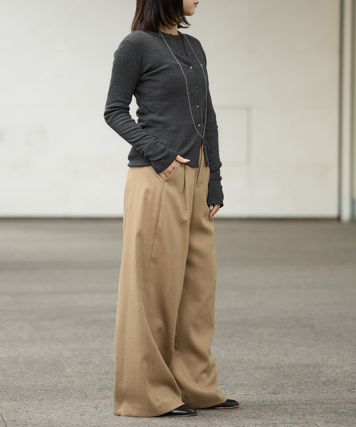 IENA LA BOUCLE(イエナラブークル)の「IENA LA BOUCLE ウールテレコカーディガン(カーディガン/ボレロ・レディース・チャコールグレー/レッド・FREE)」の9枚目の写真