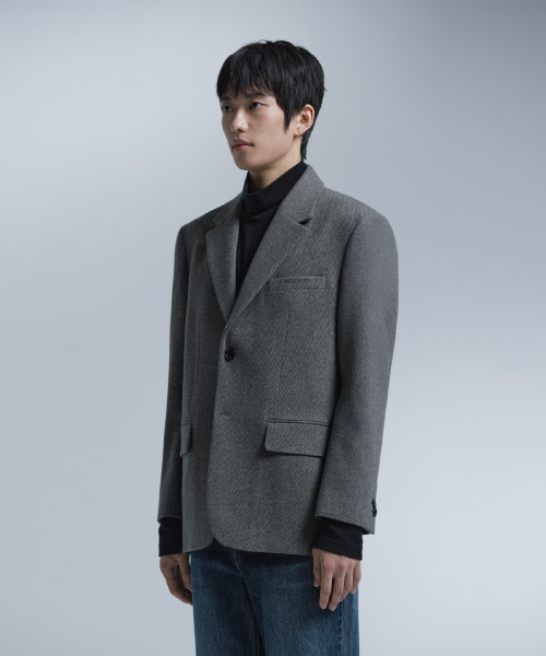 NONBLANK(ノンブランク)の「ウール100ツイルオーバーサイズジャケット_MELANGE TAUPE(テーラードジャケット・メンズ・グレー・LARGE/X-LARGE/MEDIUM)」の15枚目の写真