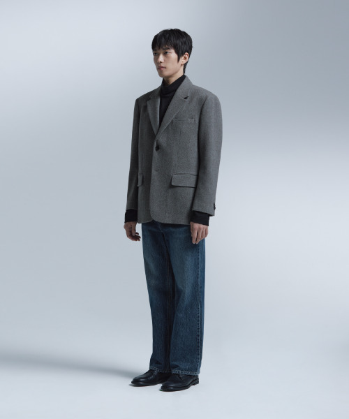 NONBLANK(ノンブランク)の「ウール100ツイルオーバーサイズジャケット_MELANGE TAUPE(テーラードジャケット・メンズ・グレー・LARGE/X-LARGE/MEDIUM)」の16枚目の写真