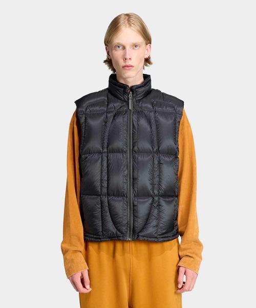 adidas（アディダス）の「マリメッコ ダウン パファーベスト