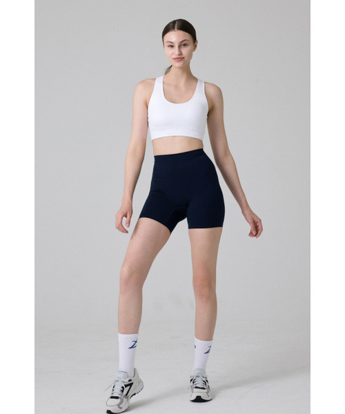 BLUEGRAIN（ブルーグレイン）の「[一体型] ジャルマンブラ ホワイト（チューブトップ・レディース・その他・MEDIUM/LARGE/X-LARGE/XX-LARGE/XXX-LARGE/SMALL）」の2枚目の写真
