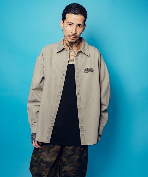 Subciety(サブサエティ)の「Washed duck shirt(シャツ/ブラウス・メンズ・グレー/ホワイト/ブラック・SMALL/MEDIUM/LARGE/X-LARGE)」の9枚目の写真