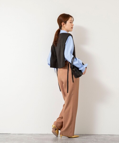 NOLLEY’S(ノーリーズ)の「《手洗い可能》ビジュー付ベスト(ベスト・レディース・ブラック/オフホワイト・38)」の15枚目の写真