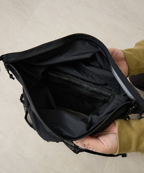 COBMASTER(コブマスター)の「【COBMASTER/コブマスター】 CSR LANDSCAPE ROLLTOP PACK/ロールトップ/バックパック(バックパック/リュック・メンズ・ホワイト/ブラック/グレー・フリー)」の13枚目の写真