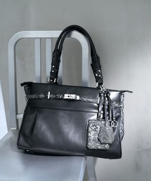 HARE | ジャガードキリカエベルトバッグ(HARE)(ハンドバッグ)