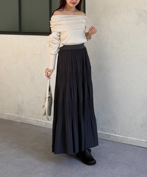 Thevon(ゼボン)の「カットプリーツティアードスカート(スカート・レディース・チャコールグレー/ブラック/ライトベージュ/イエロー・FREE)」の16枚目の写真