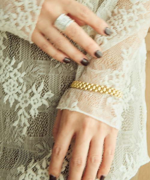 VERMEIL par iena（ヴェルメイユパーイエナ）の「Soft Lace トップス（シャツ/ブラウス・レディース・ブラック/ホワイト・FREE）」の17枚目の写真