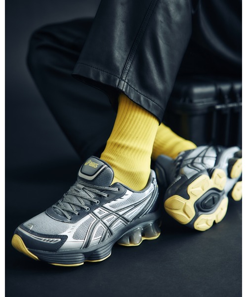 ASICS(アシックス)の「GEL-KINETIC FLUENT / ゲルキネティック フルーエント(スニーカー・レディース・グレー系その他・29/24/23/26.5/28/27.5/25.5/23.5/26/29.5/27/25/28.5/24.5)」の1枚目の写真