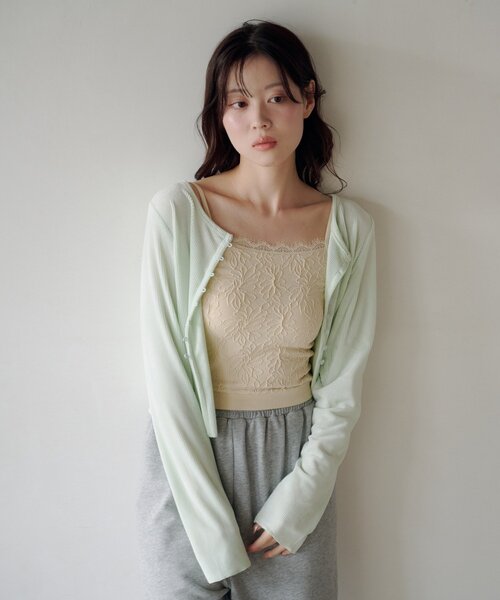 Kastane(カスタネ)の「【2026SSカタログ/5色展開】カップ付きフラワージャガードキャミ(キャミソール・レディース・アイボリー/ピンク/ホワイト/ミント/ブルー・FREE)」の6枚目の写真