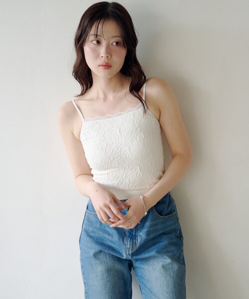 Kastane(カスタネ)の「【2026SSカタログ/5色展開】カップ付きフラワージャガードキャミ(キャミソール・レディース・アイボリー/ピンク/ホワイト/ミント/ブルー・FREE)」の11枚目の写真