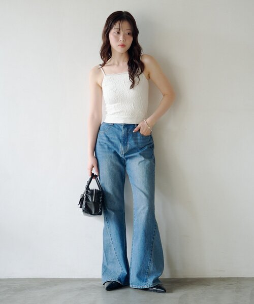 Kastane(カスタネ)の「【2026SSカタログ/5色展開】カップ付きフラワージャガードキャミ(キャミソール・レディース・アイボリー/ピンク/ホワイト/ミント/ブルー・FREE)」の15枚目の写真