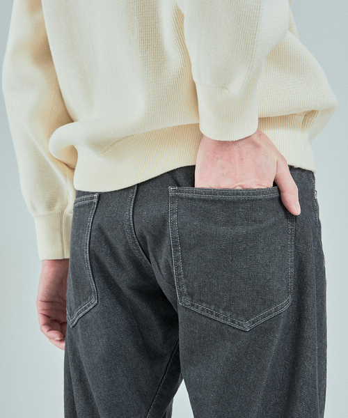 EDIFICE（エディフィス）の「COLOR DENIM CURVED 5PK パンツ（デニムパンツ・メンズ・ブラウン/ネイビー/チャコールグレー・LARGE/MEDIUM/SMALL）」の17枚目の写真