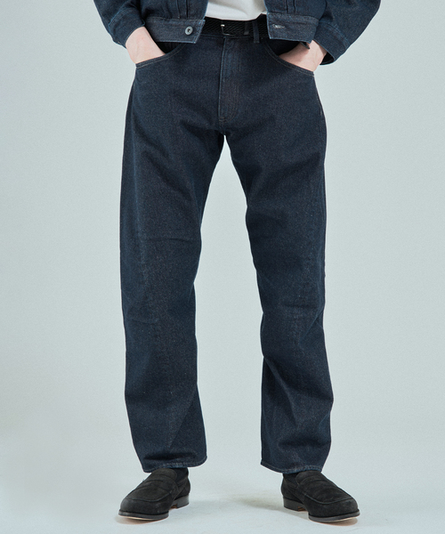 EDIFICE（エディフィス）の「COLOR DENIM CURVED 5PK パンツ（デニムパンツ・メンズ・ブラウン/ネイビー/チャコールグレー・LARGE/MEDIUM/SMALL）」の9枚目の写真