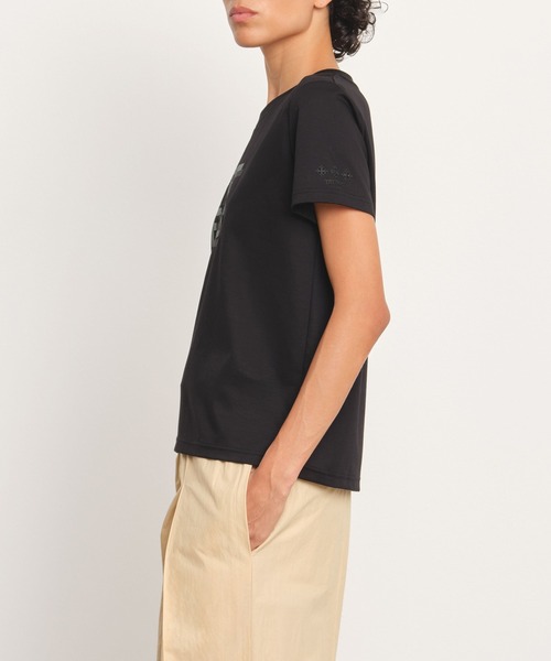 TATRAS(タトラス)の「TATRAS(タトラス) CORNELIA コルネーリア(Tシャツ/カットソー・レディース・チャコールグレー/サックスブルー/ブラック/ホワイト/イエロー/ネイビー・2/1/3)」の10枚目の写真