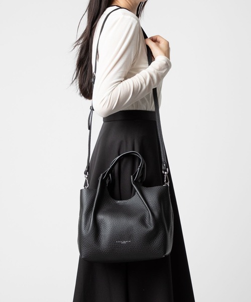 GIANNI CHIARINI（ジャンニ キアリーニ）の「GIANNI CHIARINI / DUA M レザー 2WAY トートバッグ（ポーチ付き）（ハンドバッグ・レディース・ゴールド/ブラック/ベージュ系1/ライトピンク・FREE）」の5枚目の写真