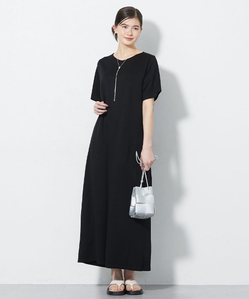 slattgir（スラットジール）の「高身長　ひんやり柔らかダンボールニットカットソーロングワンピース（接触冷感・吸汗速乾）（トールサイズ）（ワンピース・レディース・グレイッシュブルー/チャコール/ブラック・T3L/TL/TM/TLL/T5L/T4L）」の5枚目の写真