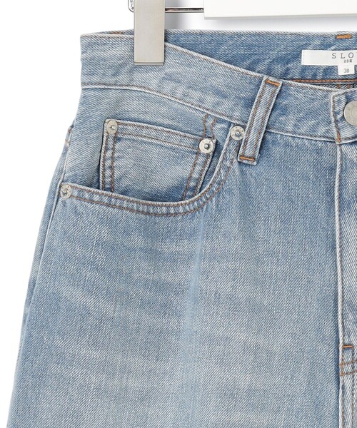23区(ニジュウサンク)の「ワイドシルエット デニム パンツ(デニムパンツ・レディース・ライトグレー系/スカイブルー系・40/38/36)」の12枚目の写真