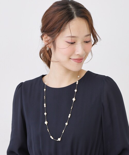 COUP DE CHANCE(クードシャンス)の「【セレモニー】ロングパール調ネックレス(ネックレス・レディース・シルバー/ゴールド・00)」の7枚目の写真